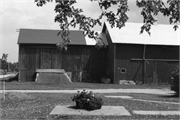 Holsten Family Farmstead, a Building.