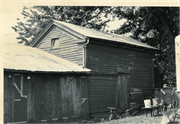 Holsten Family Farmstead, a Building.