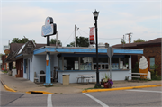 100 E Division St (A), a Contemporary restaurant/supper club, built in Eagle River, Wisconsin in 1965.