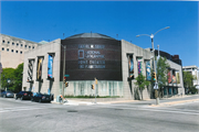 800 W WELLS ST, a Late-Modern museum/gallery, built in Milwaukee, Wisconsin in 1962.