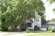 523 E WALWORTH AVE, a Queen Anne house, built in Delavan, Wisconsin in 1900.