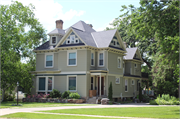 833 RACINE ST, a Queen Anne house, built in Delavan, Wisconsin in 1884.