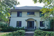 137 N PROSPECT AVE, a Prairie School house, built in Madison, Wisconsin in 1910.