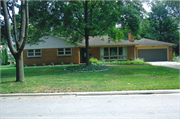 842 E ST FRANCIS RD, a Ranch house, built in De Pere, Wisconsin in 1954.
