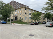 2929 W WISCONSIN AVE, a Contemporary apartment/condominium, built in Milwaukee, Wisconsin in 1973.