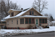 1338 GEORGE ST, a Bungalow house, built in La Crosse, Wisconsin in 1920.