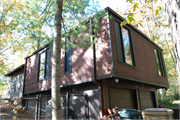 2525 Marshall Pkwy, a Contemporary house, built in Madison, Wisconsin in 1966.