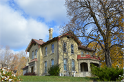 434 Madison St., a Italianate house, built in Waukesha, Wisconsin in 1876.
