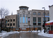 202 STATE ST, a Late-Modern bank/financial institution, built in Madison, Wisconsin in 1962.