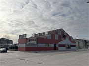1128 La Crosse St, a Commercial Vernacular tavern/bar, built in La Crosse, Wisconsin in .