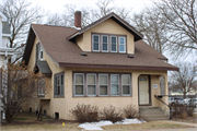 231 West Ave N 231 West Ave N, a Bungalow house, built in La Crosse, Wisconsin in 1925.