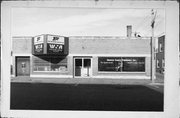 114 W OAK ST, a Astylistic Utilitarian Building recreational building/gymnasium, built in Sparta, Wisconsin in 1942.