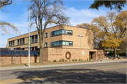 7436 University Ave 7436 University Ave, a International Style school – elem/middle/jr high/high, built in Middleton, Wisconsin in 1949.