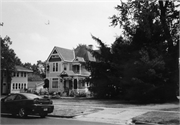 Olfson, Peter and Jessie, House, a Building.