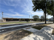 401 N SEGOE RD, a Contemporary bank/financial institution, built in Madison, Wisconsin in 1963.