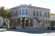 1834 Parmenter St, a Commercial Vernacular small retail building, built in Middleton, Wisconsin in 1898.
