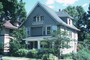 1815 JEFFERSON ST, a Shingle Style house, built in Madison, Wisconsin in 1905.