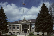 715 MAIN ST, a Neoclassical/Beaux Arts library, built in Oconto, Wisconsin in 1903.