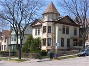 406 N PINCKNEY ST, a Queen Anne house, built in Madison, Wisconsin in 1857.