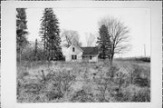 5392 MOSLING RD, a Gabled Ell house, built in Gillett, Wisconsin in 1890.