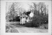 9078 COUNTY HIGHWAY G, a Queen Anne house, built in Gillett, Wisconsin in 1900.