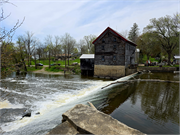 W11320 ELBA ST, a Side Gabled mill, built in Elba, Wisconsin in 1852.