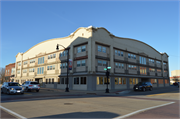 320 W GRAND AVE 320 W GRAND AVE, a Chicago Commercial Style large retail building, built in Wisconsin Rapids, Wisconsin in 1912.