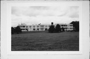 BENGS RD .1 MI S OF STATE HIGHWAY 32, a Art/Streamline Moderne lodging-hotel, built in Three Lakes, Wisconsin in 1946.