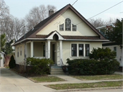 1431 SPAIGHT ST, a Bungalow house, built in Madison, Wisconsin in 1927.