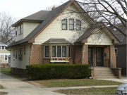 1509-1511 SPAIGHT ST, a Front Gabled duplex/two-flat, built in Madison, Wisconsin in 1930.
