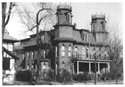 Kuhl, Christina, House, a Building.