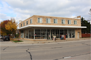 2866-2868-2870 S KINNICKINNIC AVE, a Contemporary large retail building, built in Milwaukee, Wisconsin in 1956.