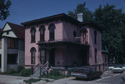 215 N PINCKNEY ST, a Italianate house, built in Madison, Wisconsin in 1861.