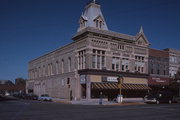 200 E COLLEGE AVE, a Italianate large retail building, built in Appleton, Wisconsin in 1891.