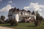 3120 N CASALOMA DR, a Queen Anne house, built in Grand Chute, Wisconsin in 1904.