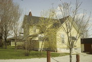 1018 SULLIVAN AVE, a Queen Anne house, built in Kaukauna, Wisconsin in 1892.