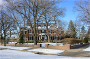 120 MARSTON AVE, a Colonial Revival/Georgian Revival house, built in Eau Claire, Wisconsin in 1918.