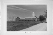 COUNTY HIGHWAY TT, E SIDE, 1/4 MI. N OF US 10, a Side Gabled Agricultural - outbuilding, built in Dale, Wisconsin in .