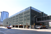 543 N Water St 543 N Water St, a Miesian parking structure, built in Milwaukee, Wisconsin in 1961.