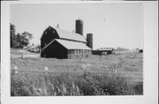 N962 MUNICIPAL DR, a Astylistic Utilitarian Building barn, built in Greenville, Wisconsin in 1915.