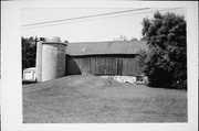 2525 W 1ST ST, a Astylistic Utilitarian Building barn, built in Grand Chute, Wisconsin in .