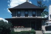 1028 SHERMAN AVE, a Prairie School house, built in Madison, Wisconsin in 1902.