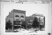 227 E COLLEGE AVE, a Italianate small retail building, built in Appleton, Wisconsin in 1900.