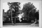 844 E COLLEGE AVE, a Queen Anne house, built in Appleton, Wisconsin in 1893.