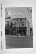 600 W COLLEGE AVE, a Italianate small retail building, built in Appleton, Wisconsin in 1900.