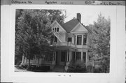 303 N DREW ST, a Queen Anne house, built in Appleton, Wisconsin in 1901.