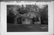FOX RIVER W OF SKYLINE BRIDGE, a Front Gabled house, built in Appleton, Wisconsin in .