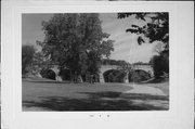 E PACIFIC AVE, BETWEEN VINE ST AND PEECNE ST, a NA (unknown or not a building) bridge, built in Appleton, Wisconsin in 1909.