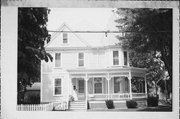 522 E PACIFIC ST, a Queen Anne house, built in Appleton, Wisconsin in 1894.