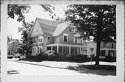 228 N PARK AVE, a Queen Anne house, built in Appleton, Wisconsin in 1892.
